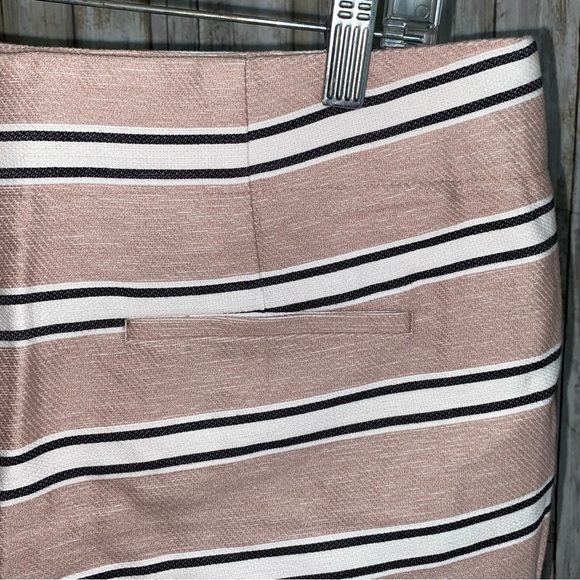 NWT Loft Cotton Striped Shorts - Picture 5 of 7